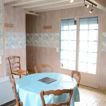 Chez Françoise Et Michel *